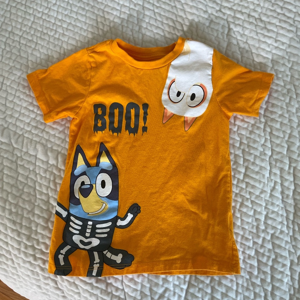 TODDLER BOY SIZE 5T BLUEY "BOO" HALLOWEEN T SHIRT